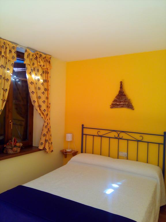 מלון לס Casa Es Neres מראה חיצוני תמונה
